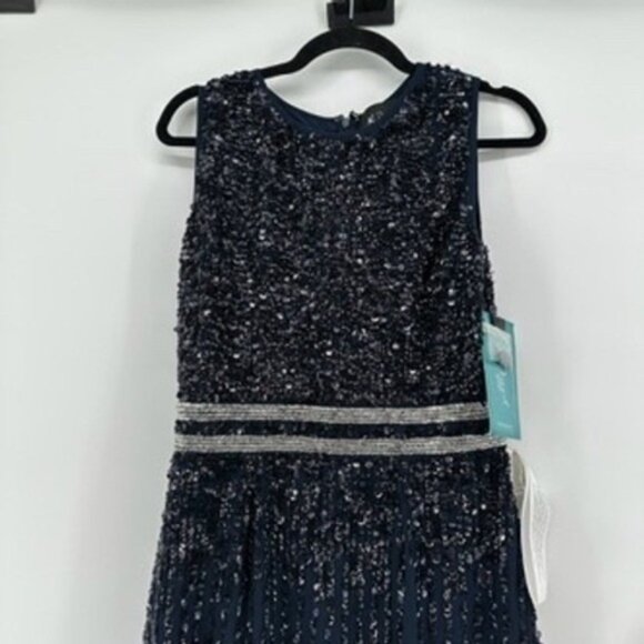 Mac Duggal Navy Blue Sequin Beaded Sleeveless Formal Gown Dress Size 8 - Picture 1 of 14